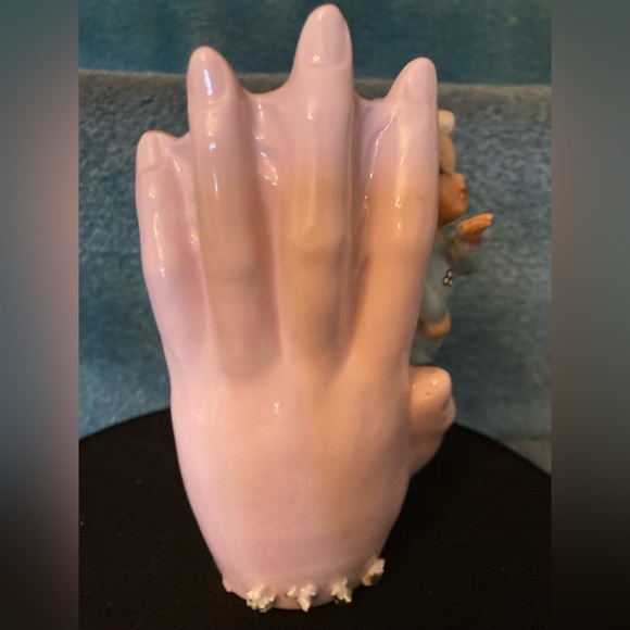 Vintage Hand Vase with child figure. Ceramic. 5 1/2” tall. Retro Kitsch! - Picture 6 of 9